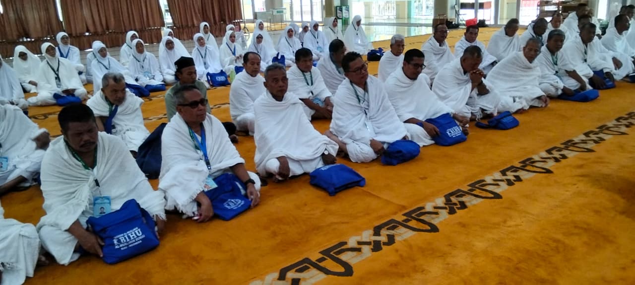 Simulasi Wukuf